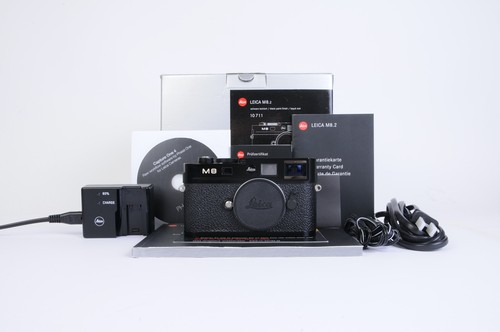Leica black paint come - black,
