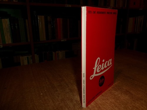 LEICA